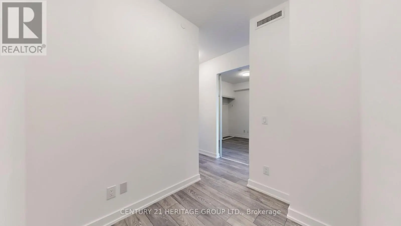 414 - 8888 YONGE STREET N