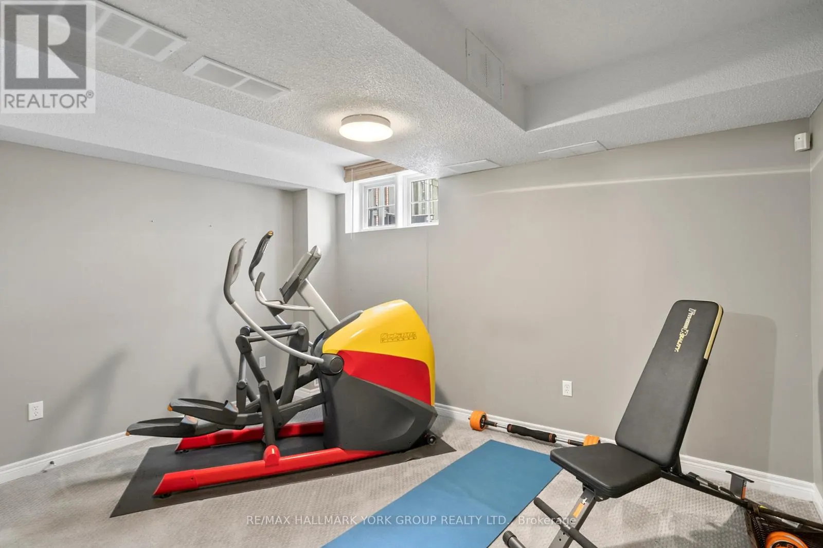 UNIT 10 - 38 HUNT AVENUE