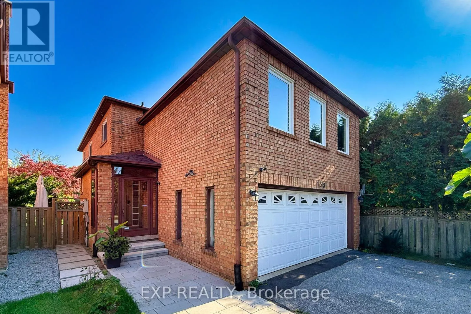 158 MILLCROFT WAY