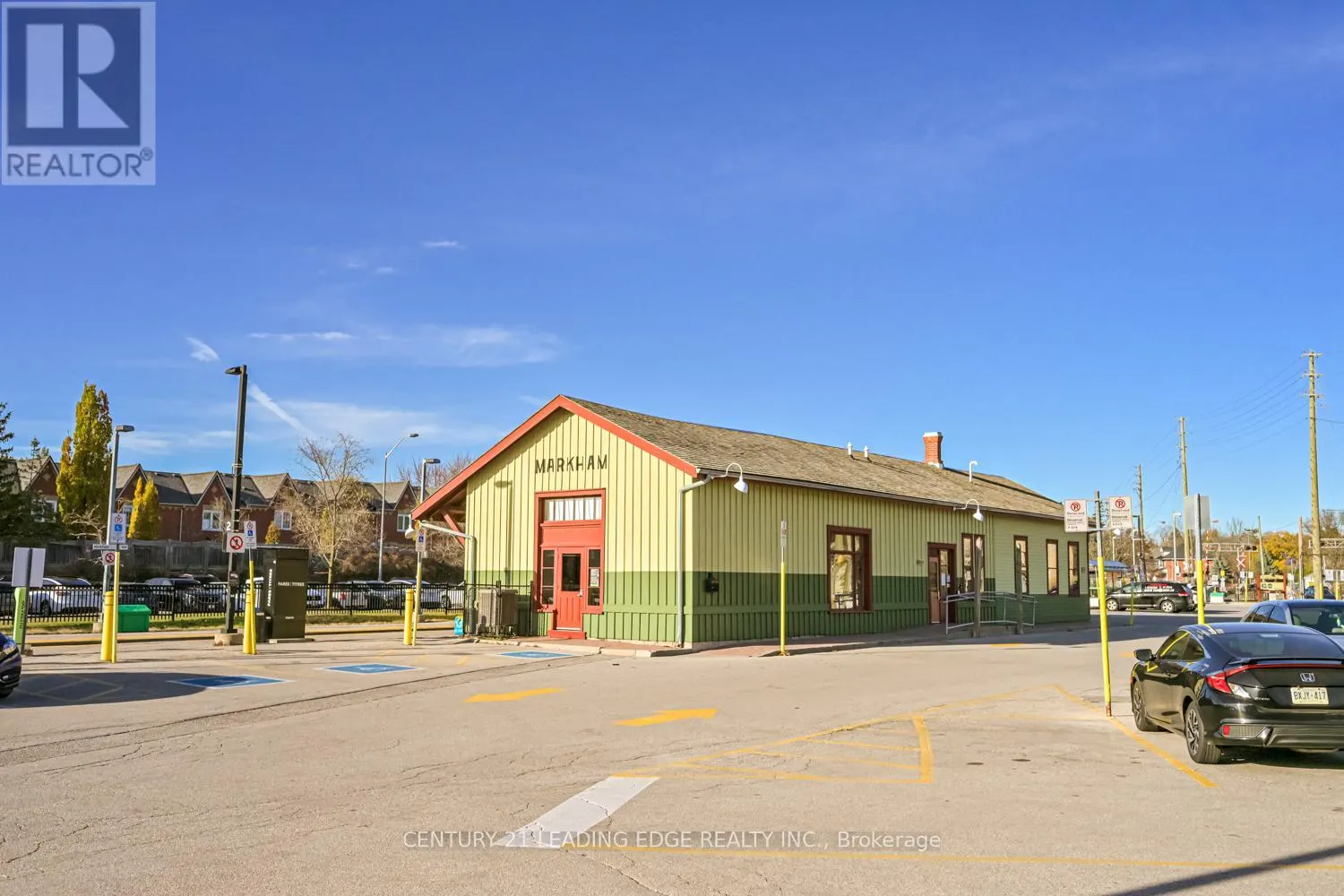 202 MAIN STREET N