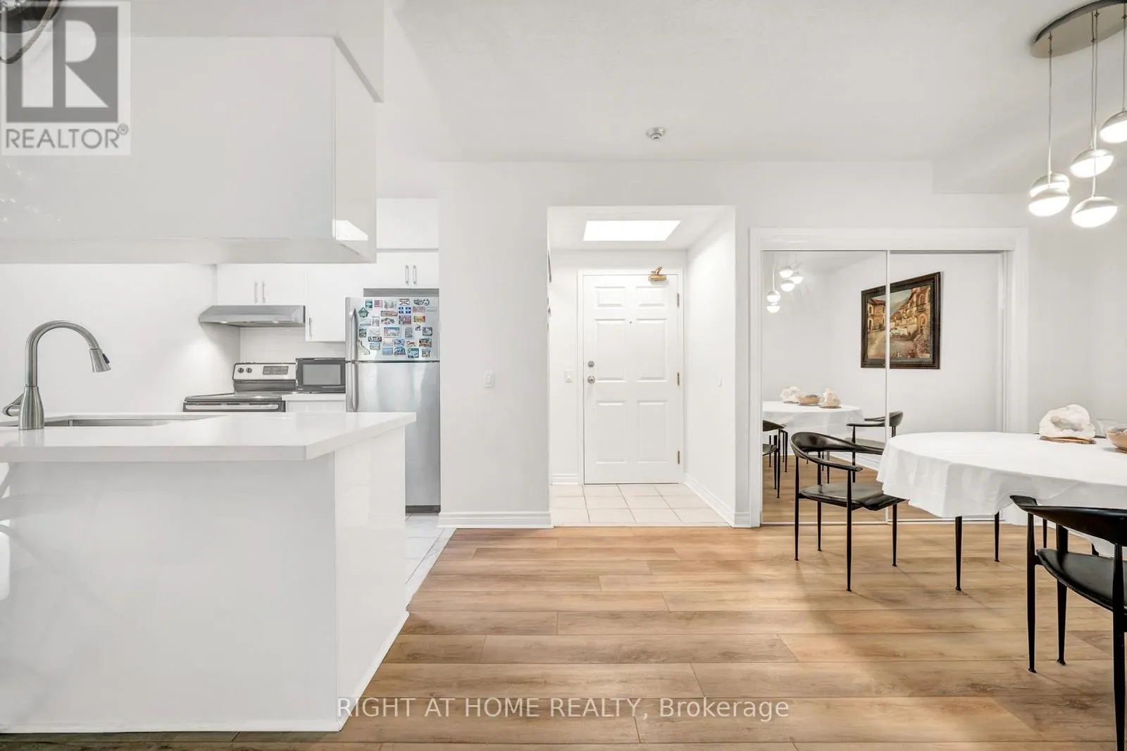 107A - 7398 YONGE STREET