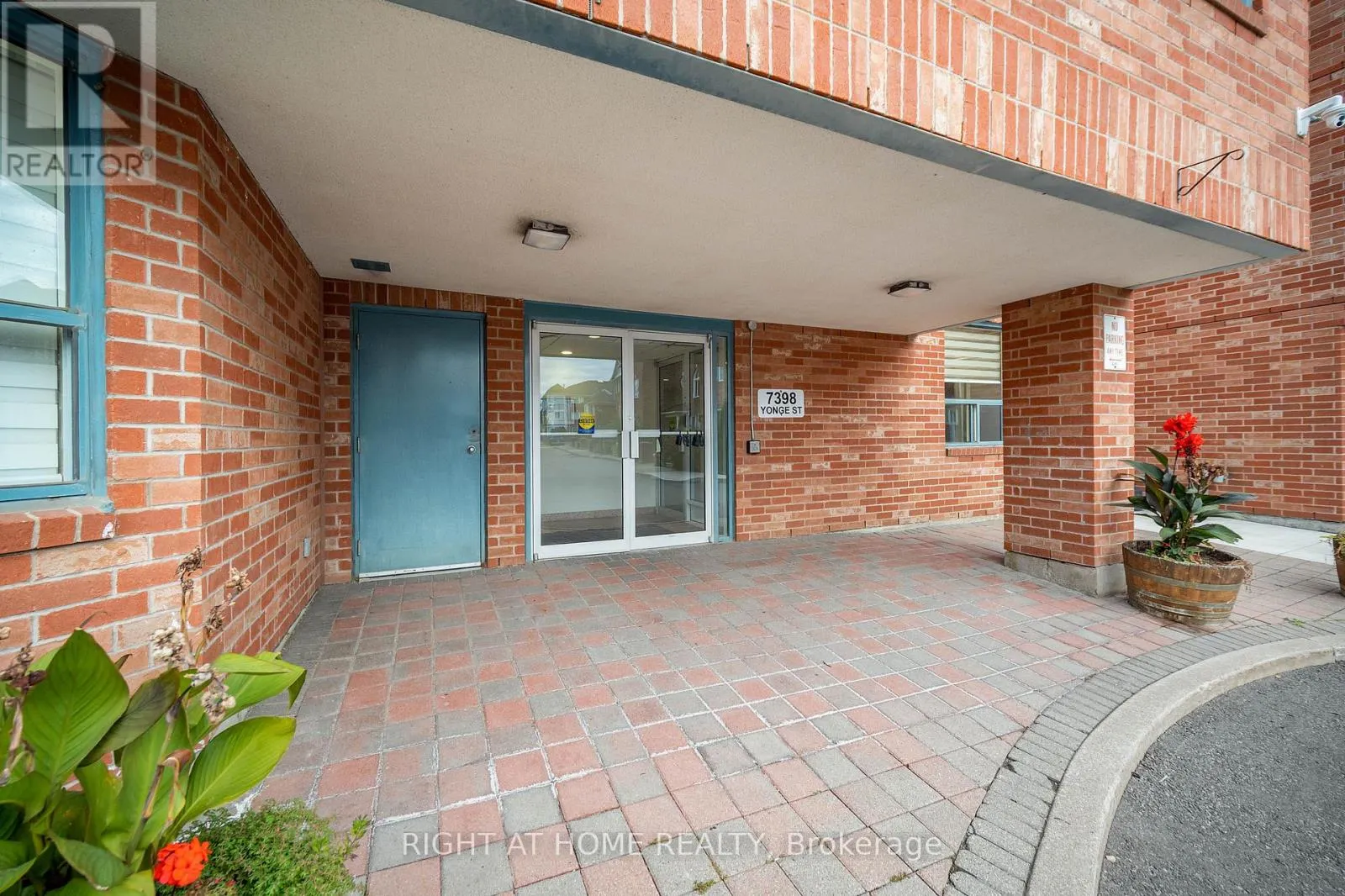 107A - 7398 YONGE STREET
