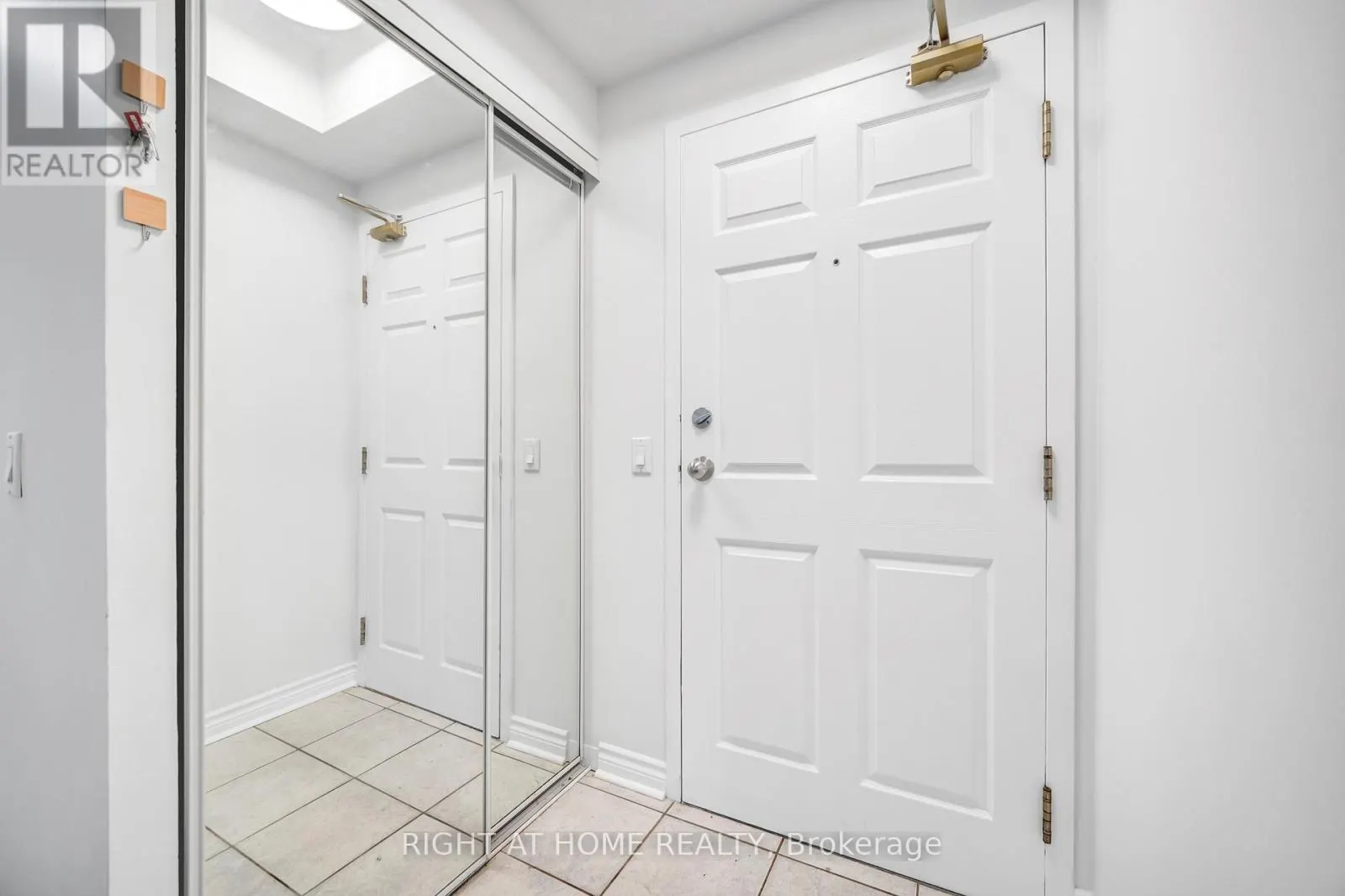 107A - 7398 YONGE STREET