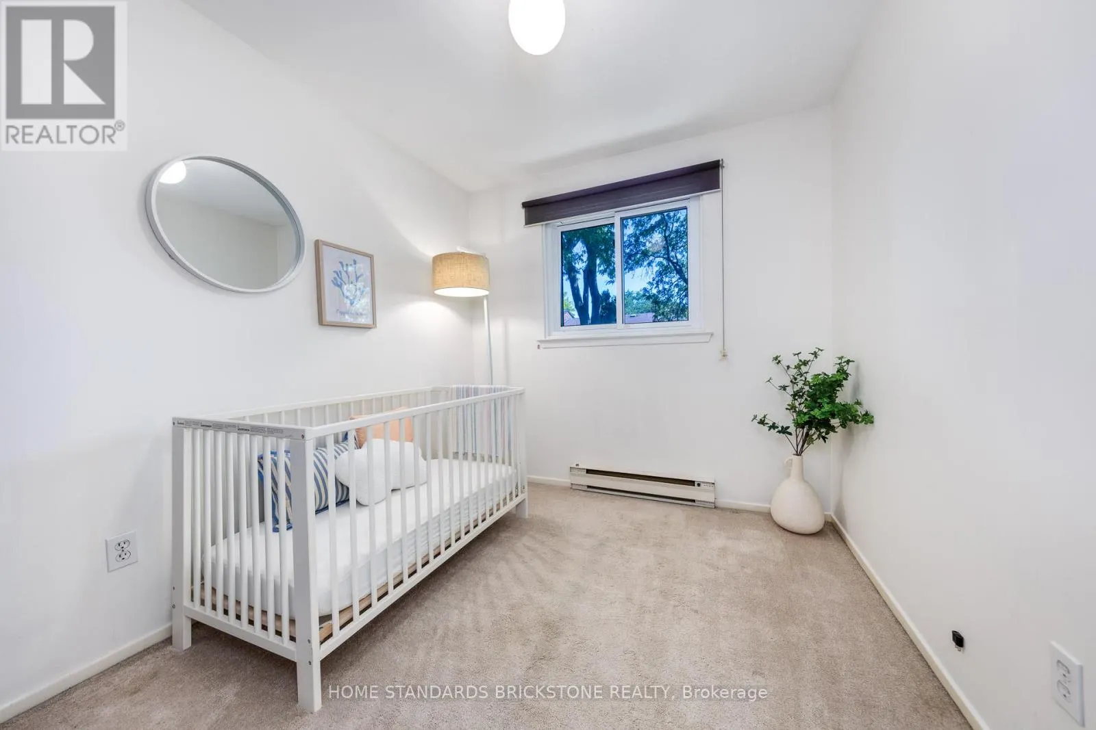 11 REITH WAY