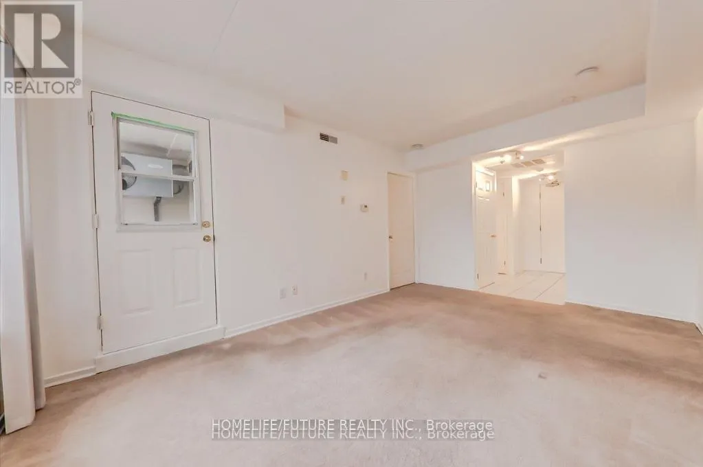 314 - 160 WELLINGTON STREET E