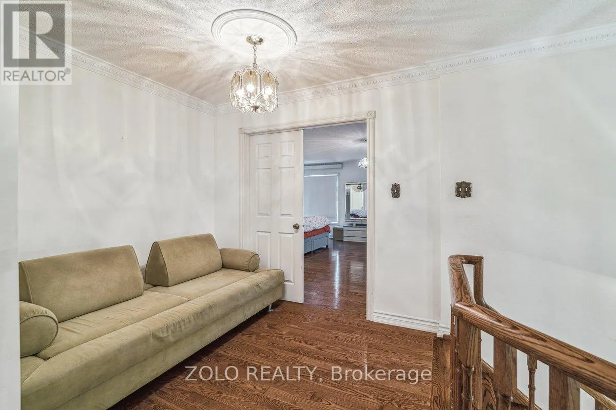 95 PEMBERTON ROAD