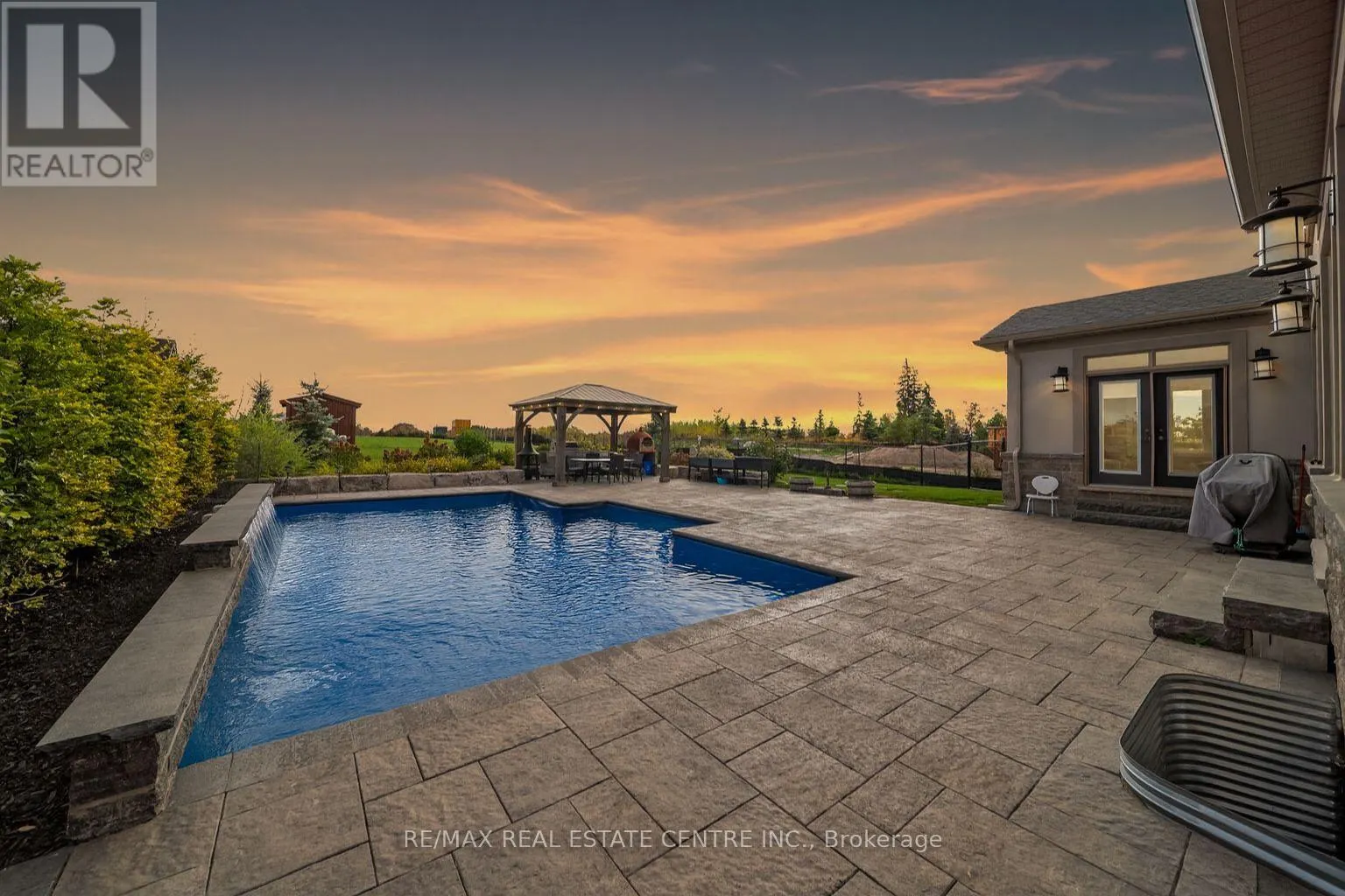 303 SUNNYBRAE AVENUE
