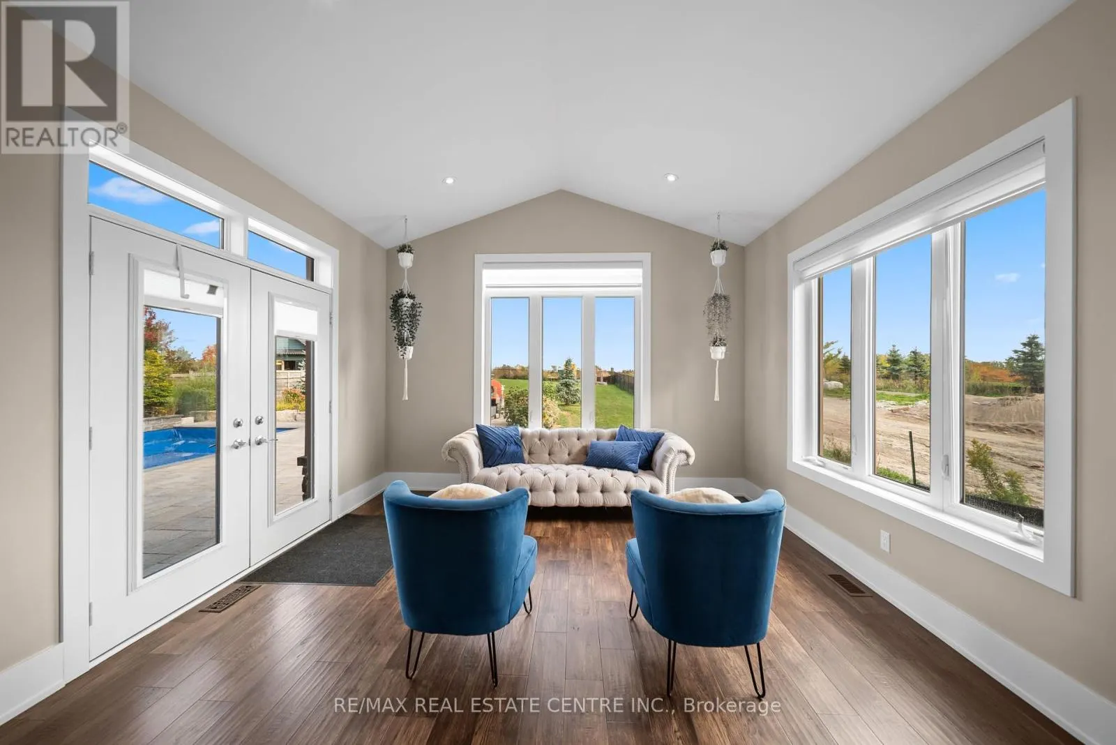 303 SUNNYBRAE AVENUE