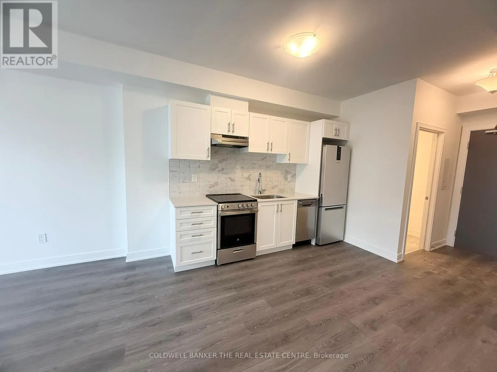 B208 - 693 DAVIS DRIVE