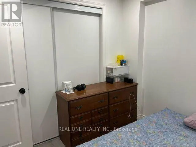 238 (BASMENT) DOUBTFIRE CRESCENT