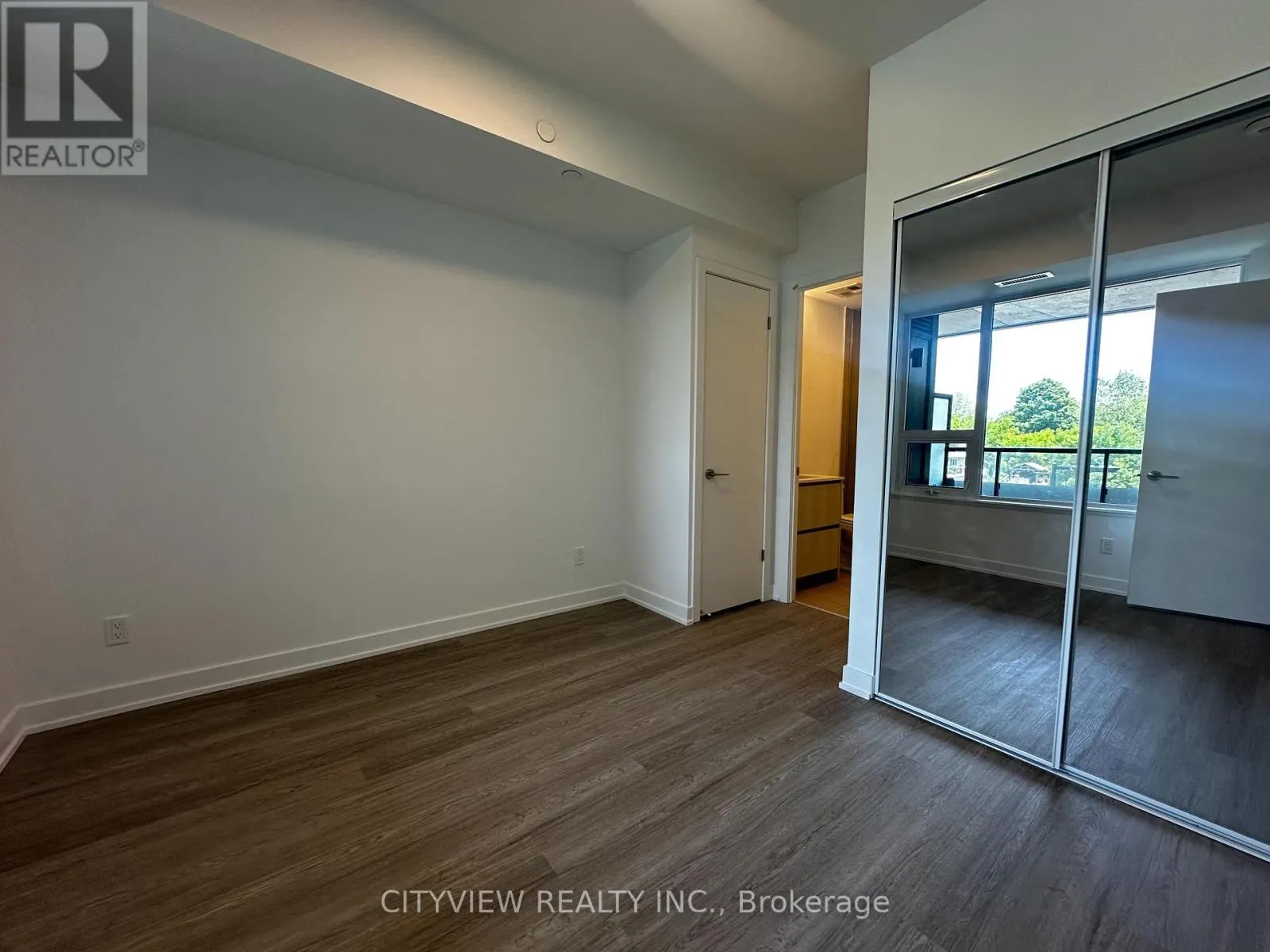 233 - 8188 YONGE STREET