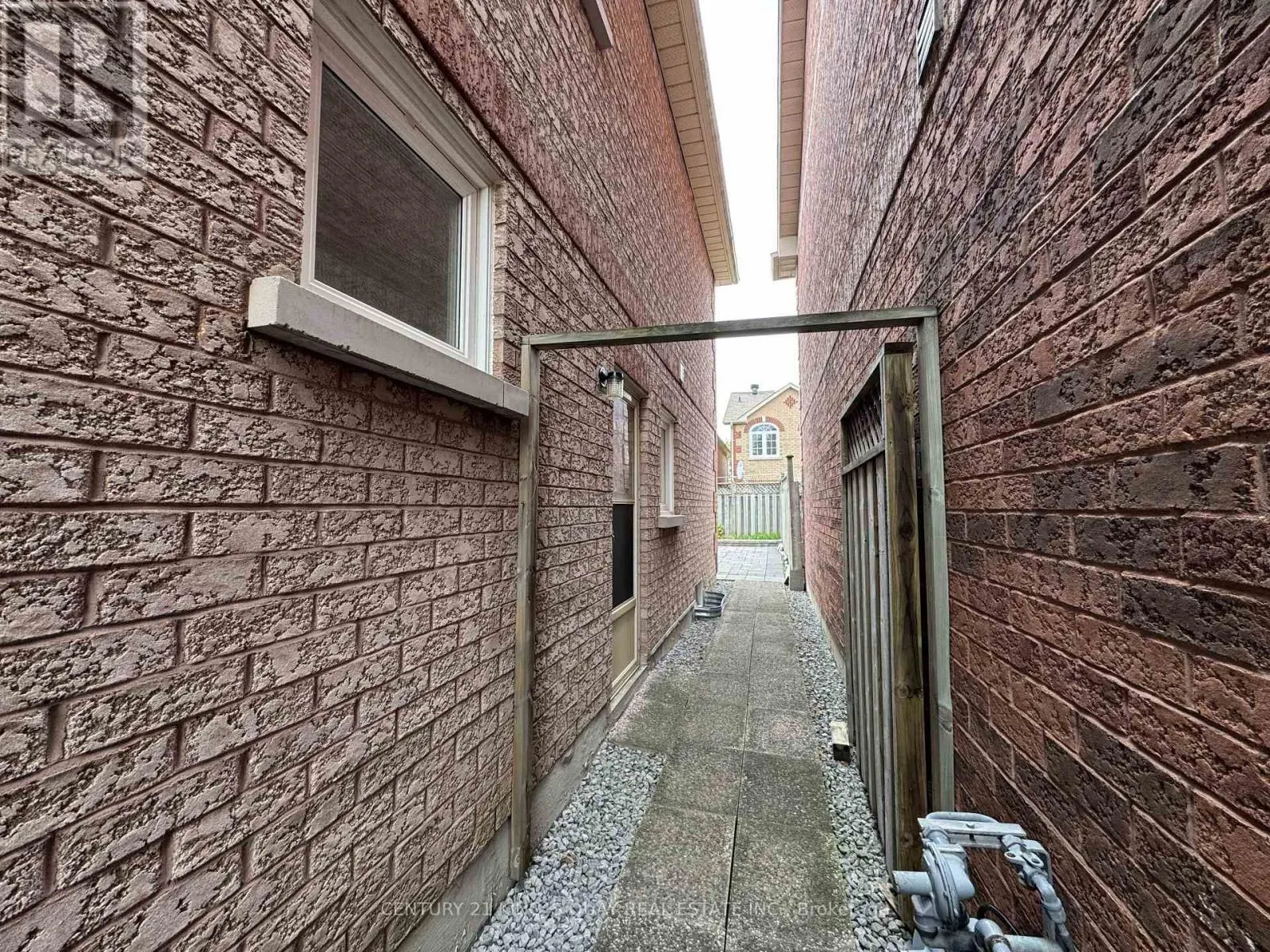 114 GREENSBORO DRIVE