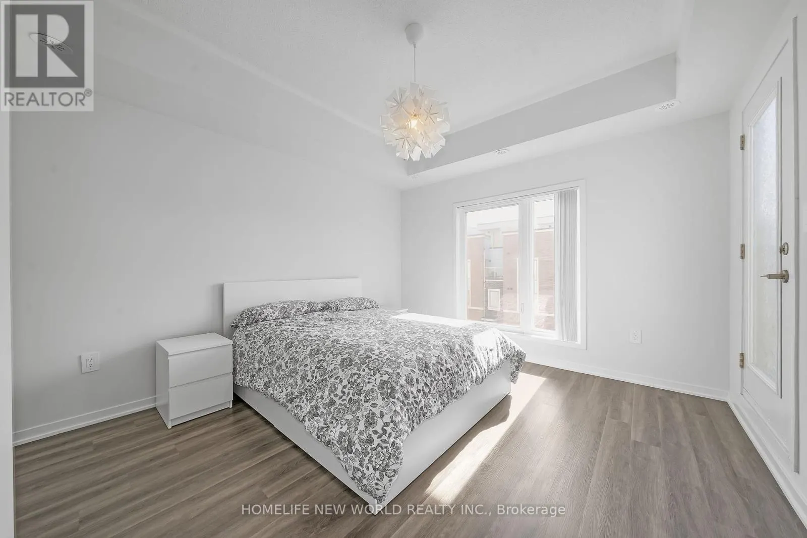 112 - 30 ALMOND BLOSSOM MEWS