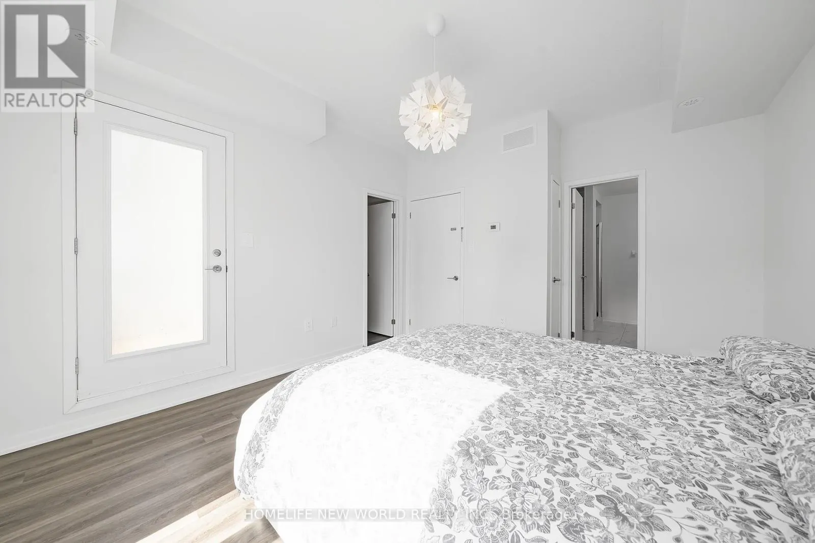 112 - 30 ALMOND BLOSSOM MEWS