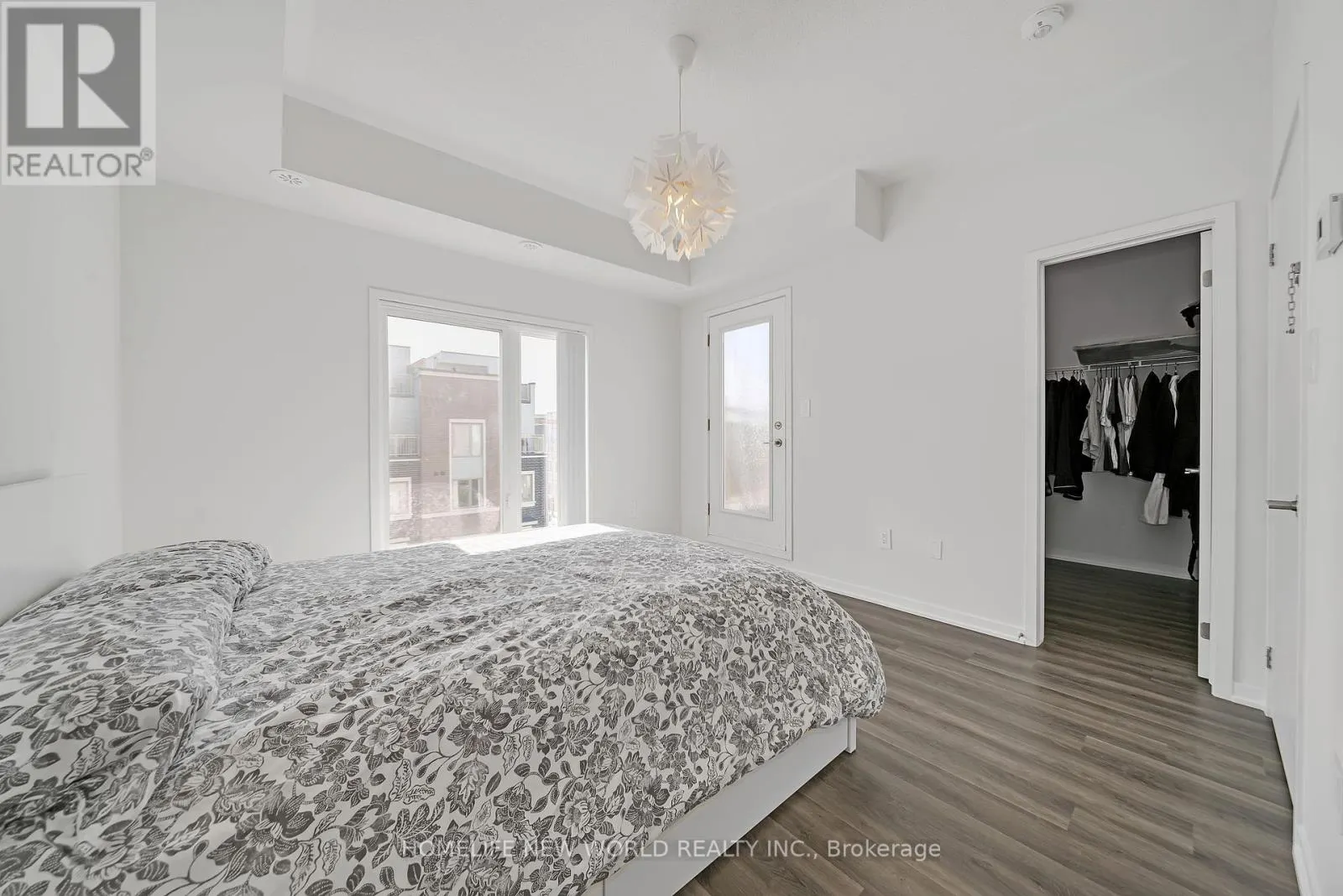 112 - 30 ALMOND BLOSSOM MEWS