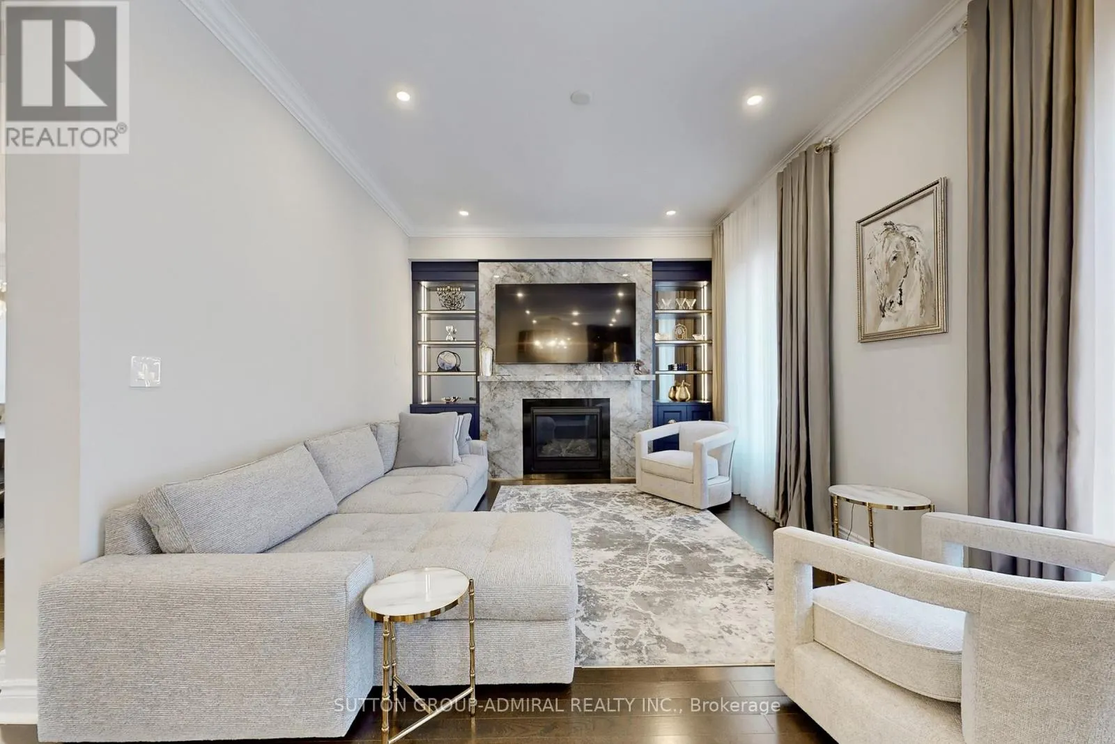 37 CEDARPOINT COURT