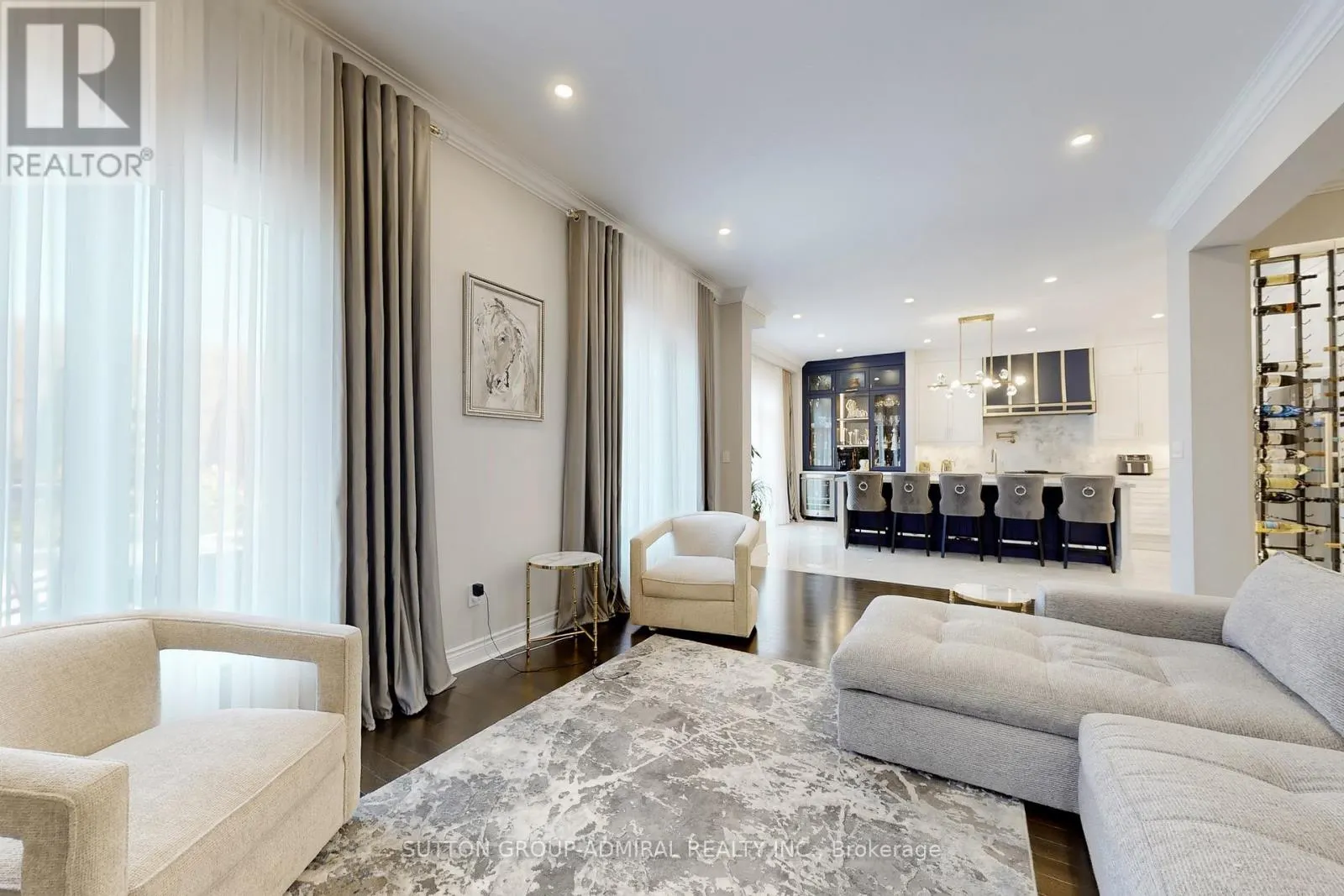 37 CEDARPOINT COURT