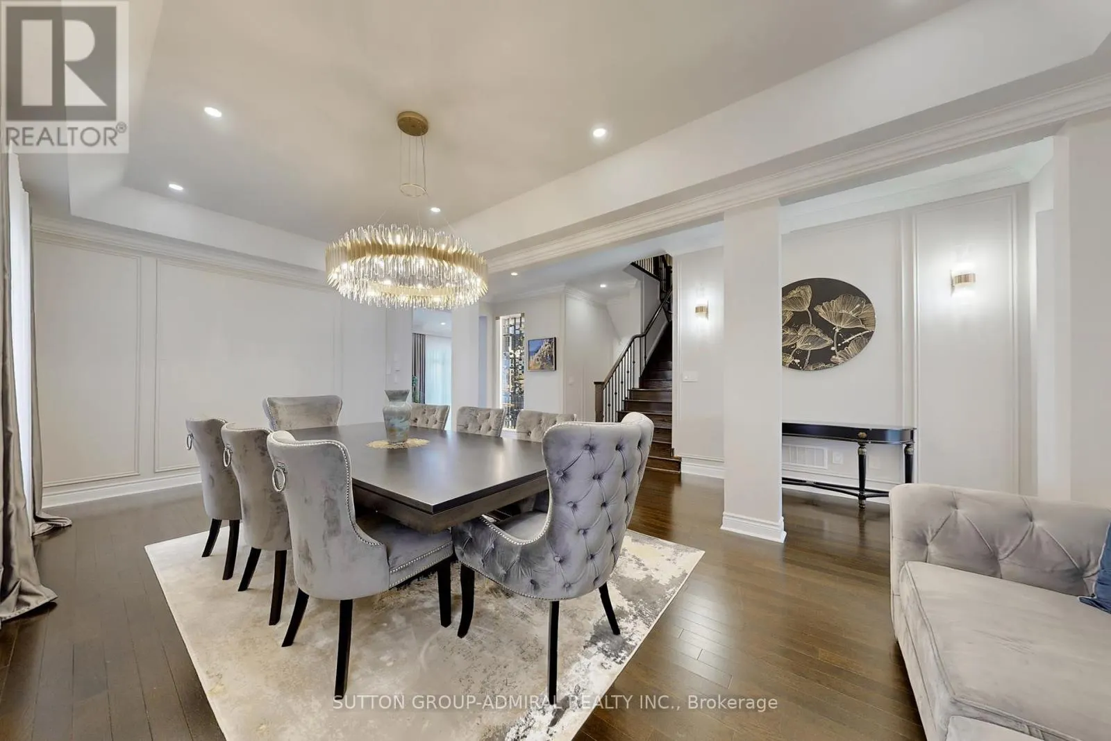 37 CEDARPOINT COURT