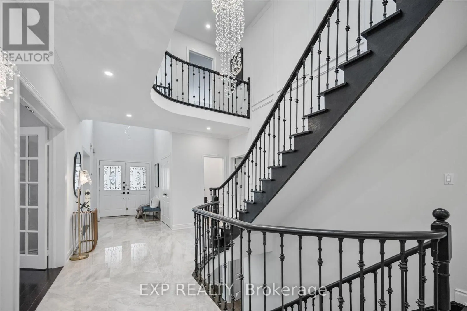 367 CALVERT ROAD