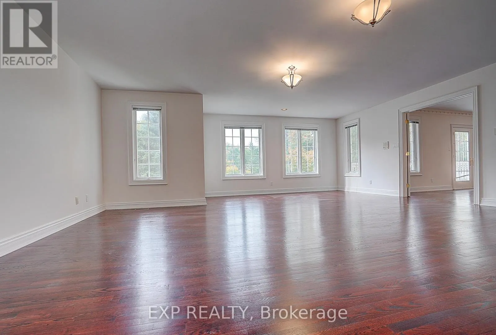 77 SILVER FOX PLACE