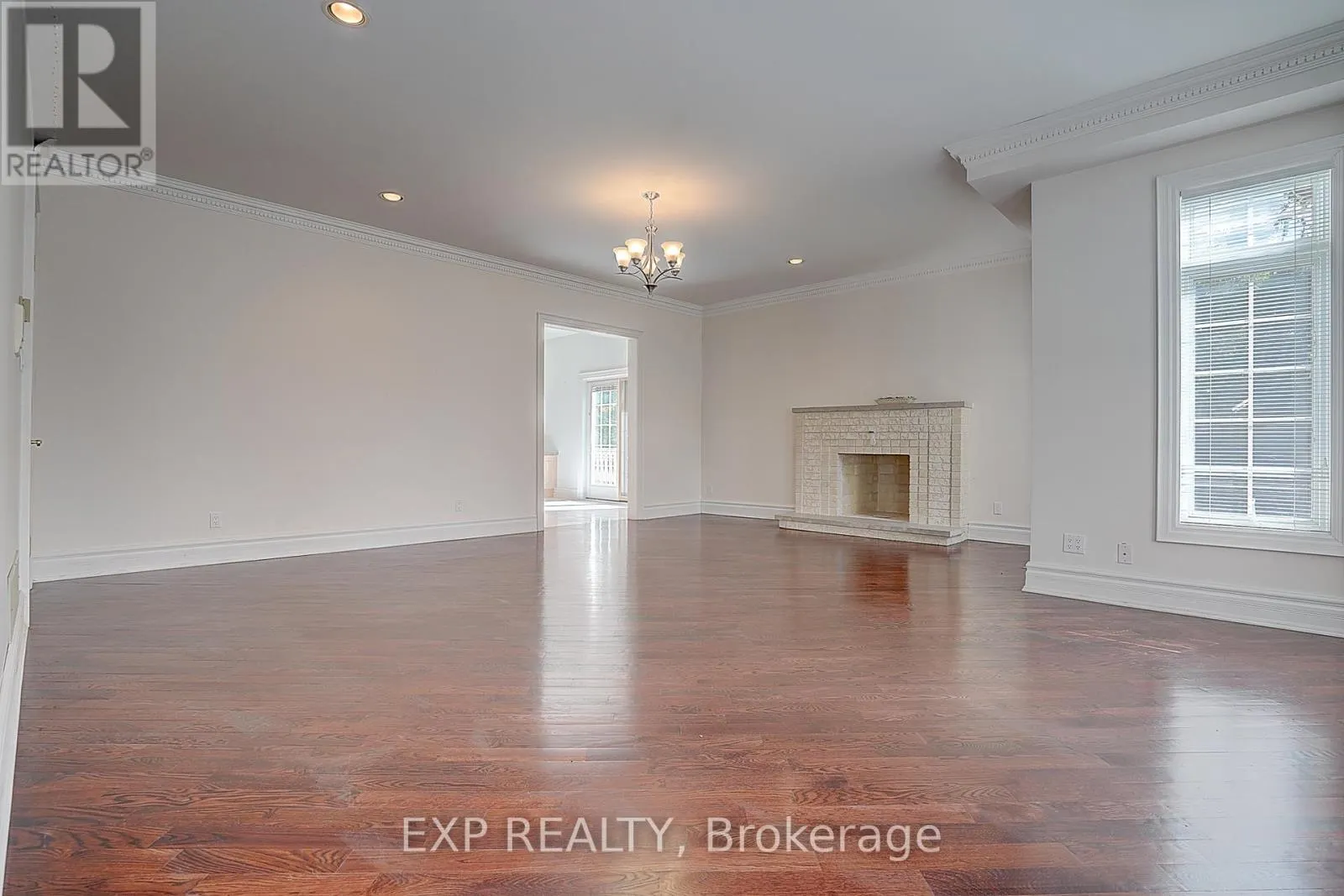 77 SILVER FOX PLACE
