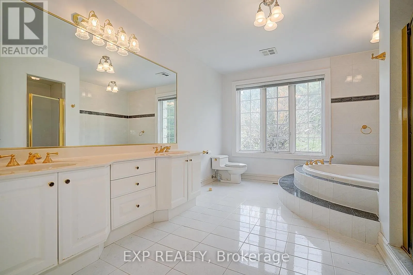 77 SILVER FOX PLACE