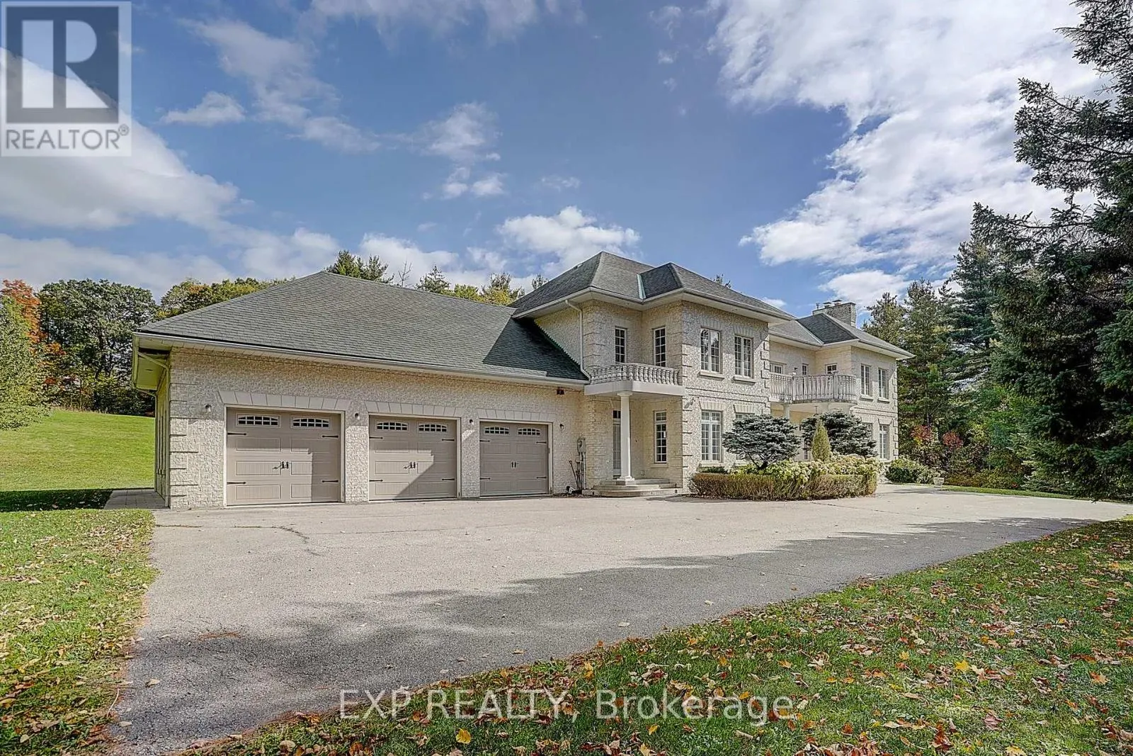 77 SILVER FOX PLACE