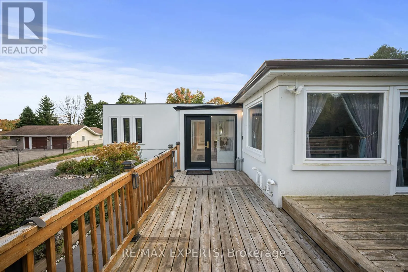 2821 MT ALBERT ROAD