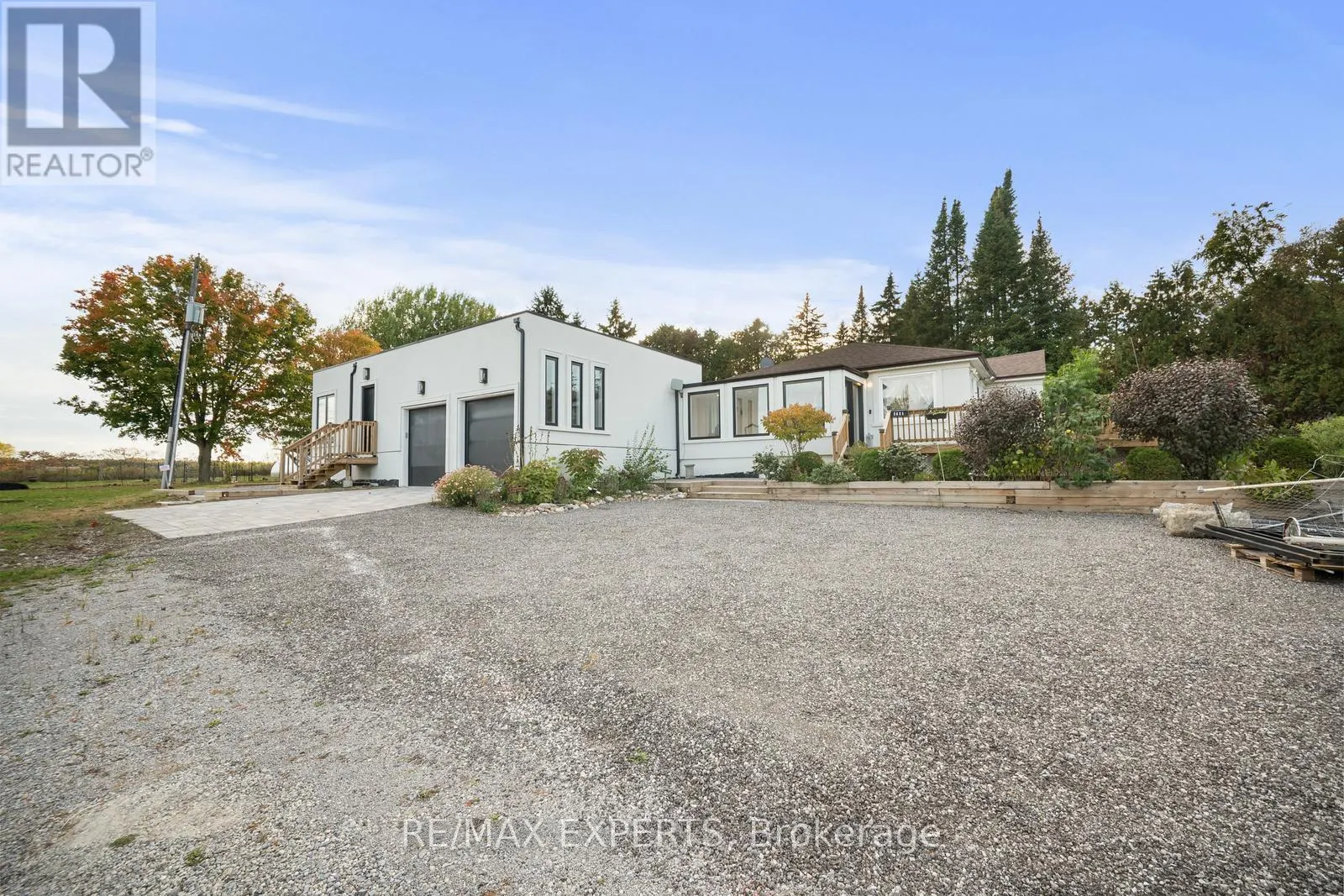 2821 MT ALBERT ROAD
