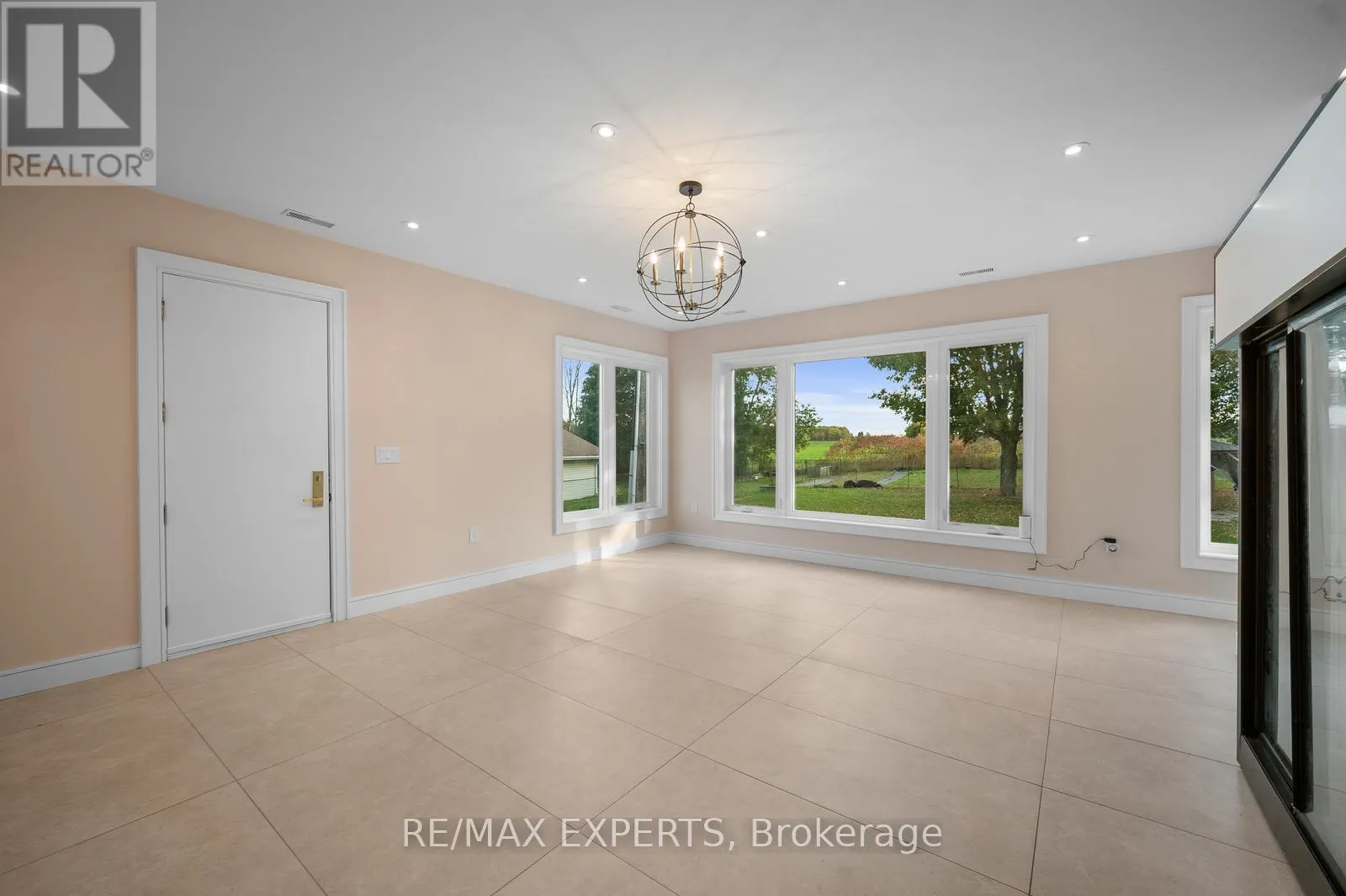 2821 MT ALBERT ROAD