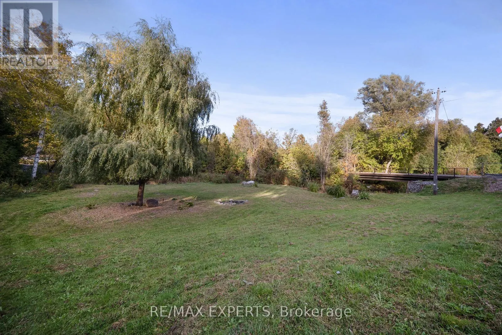 2821 MT ALBERT ROAD