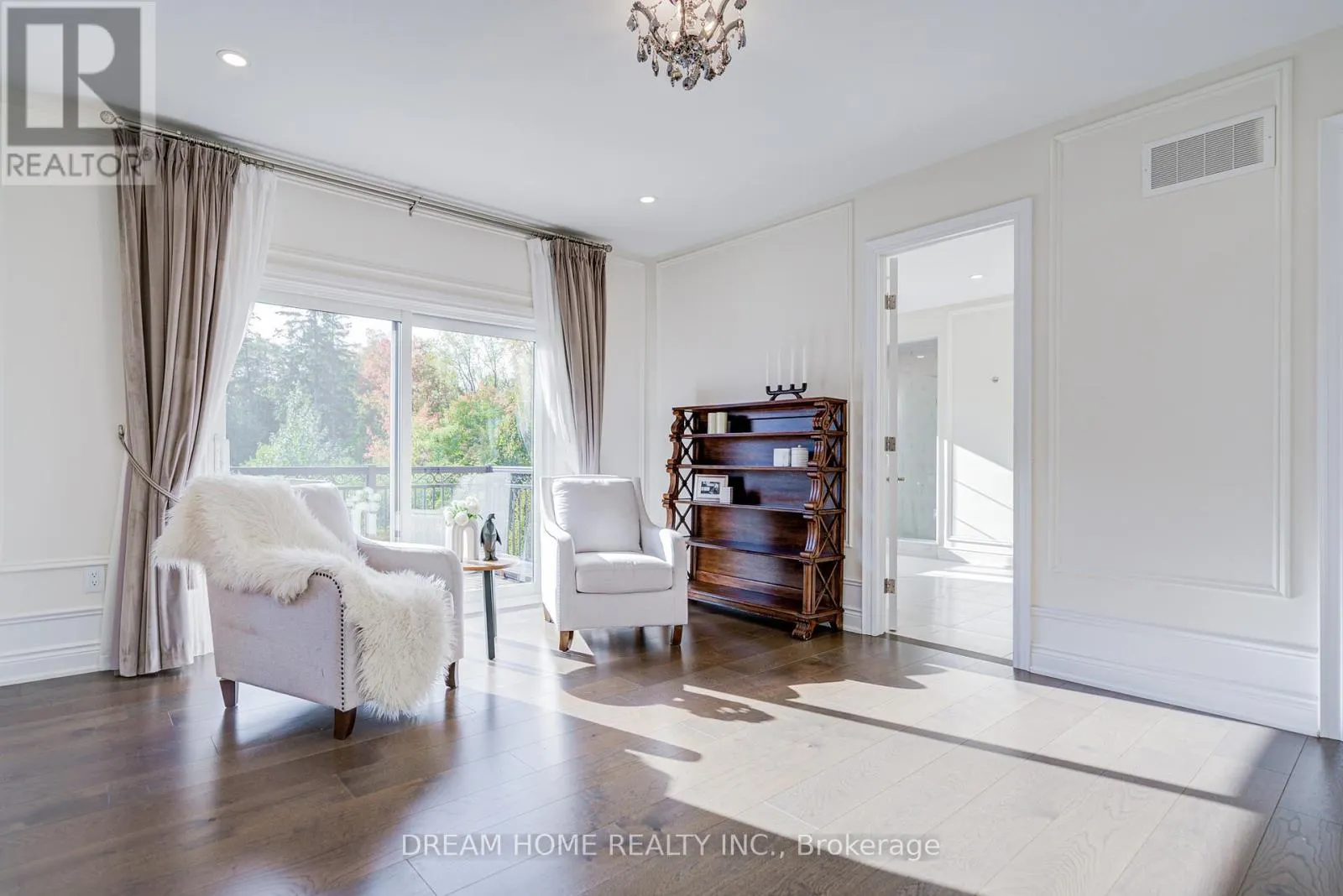 140 LADY JESSICA DRIVE