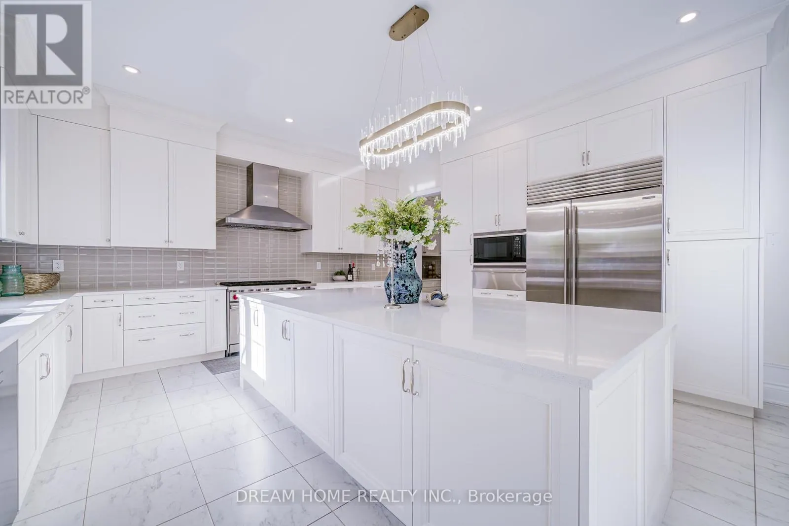 140 LADY JESSICA DRIVE