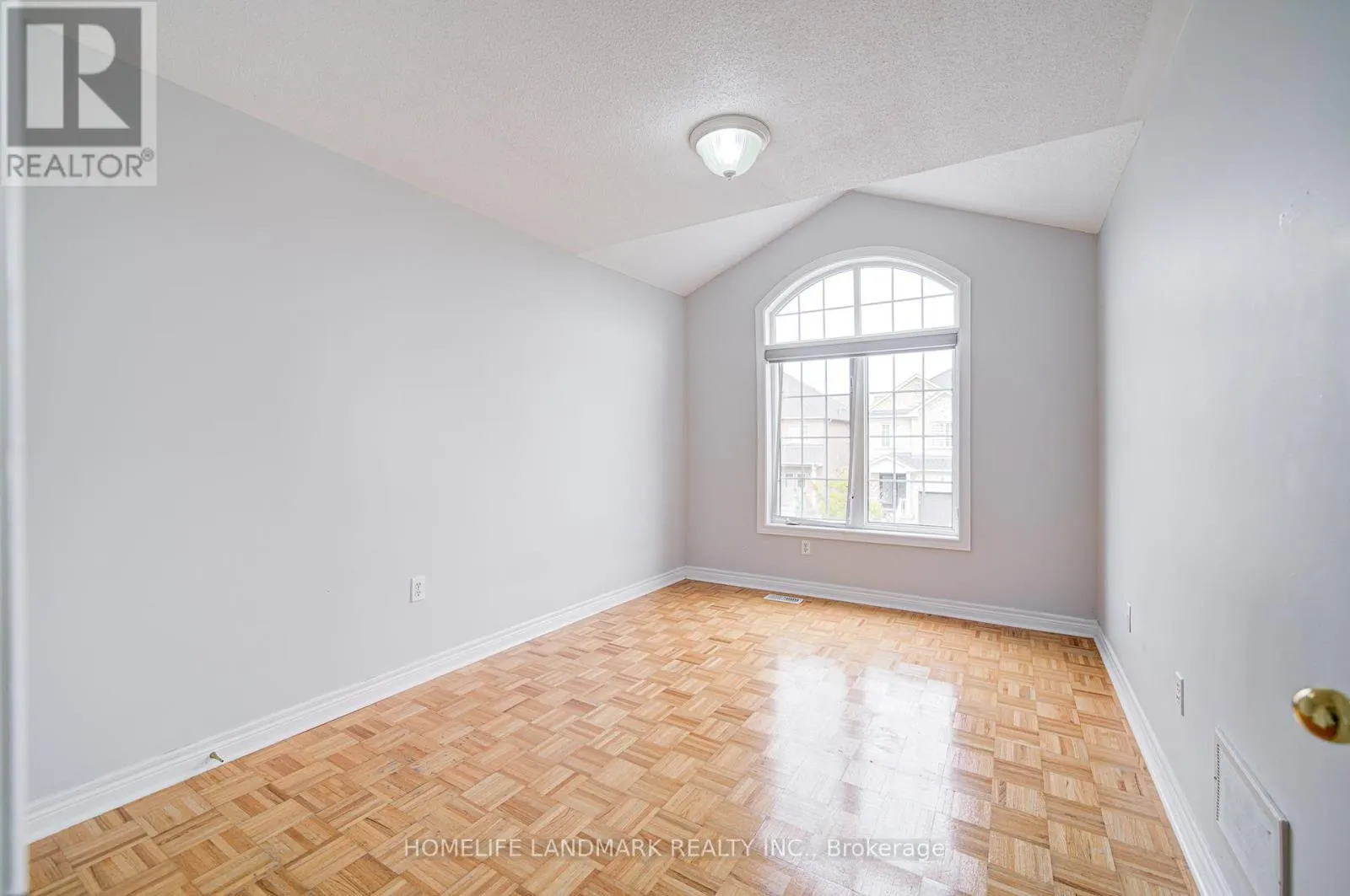86 ANDES CRESCENT