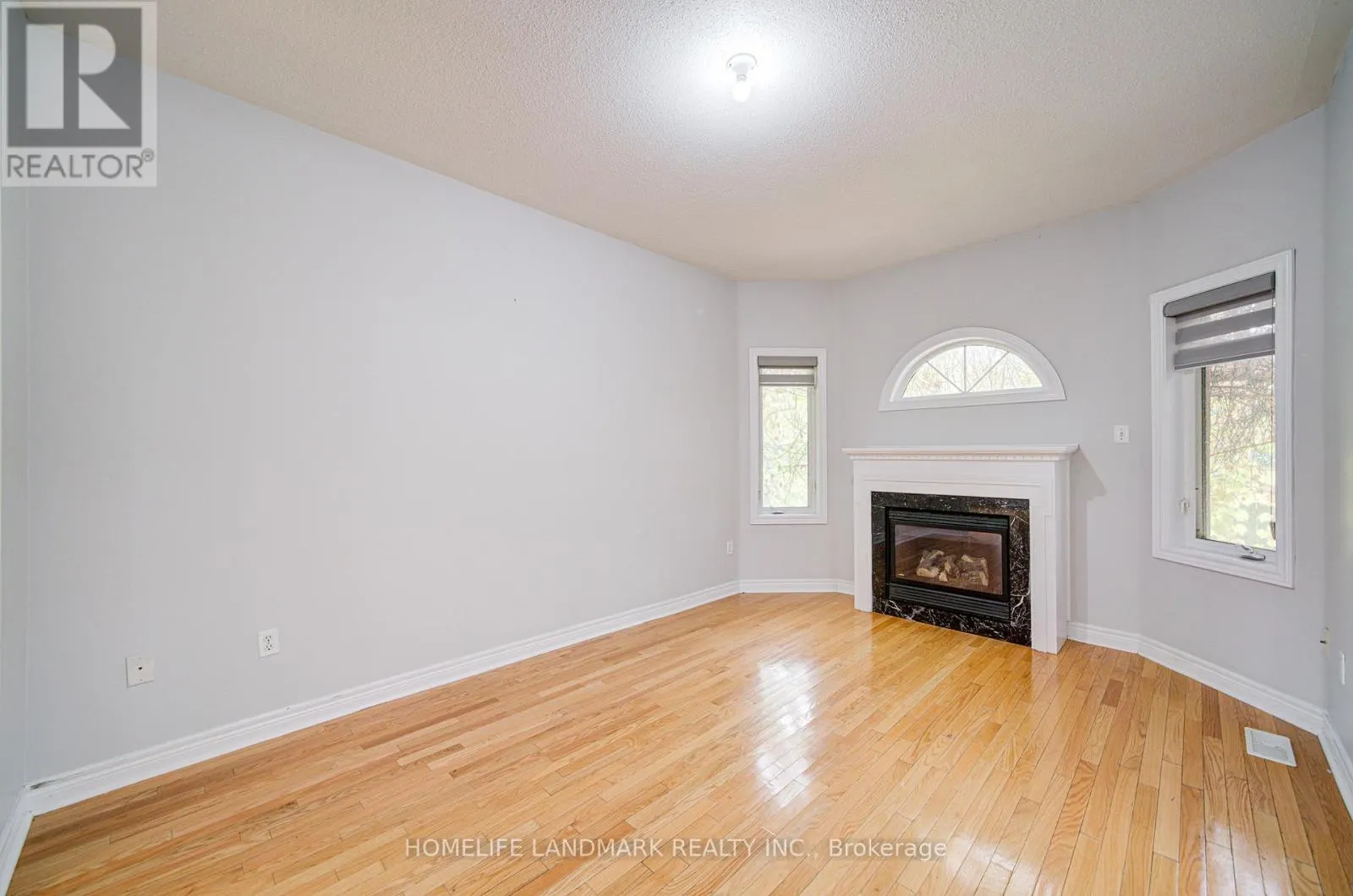 86 ANDES CRESCENT