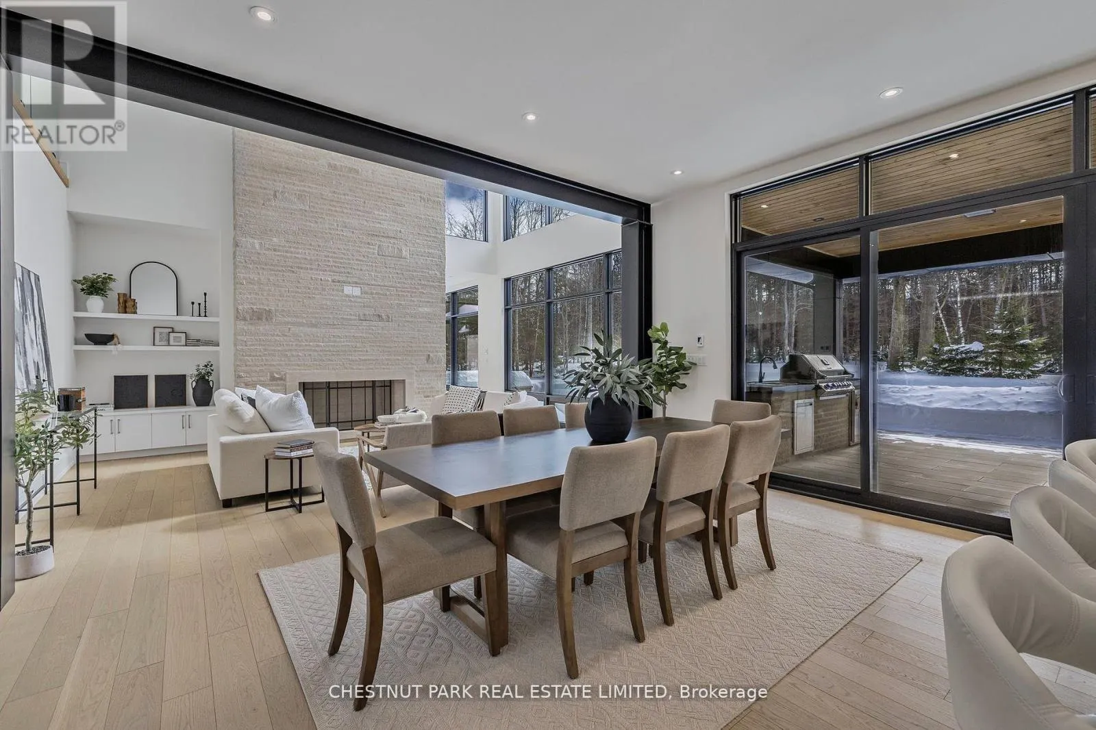 547 OLD STOUFFVILLE ROAD