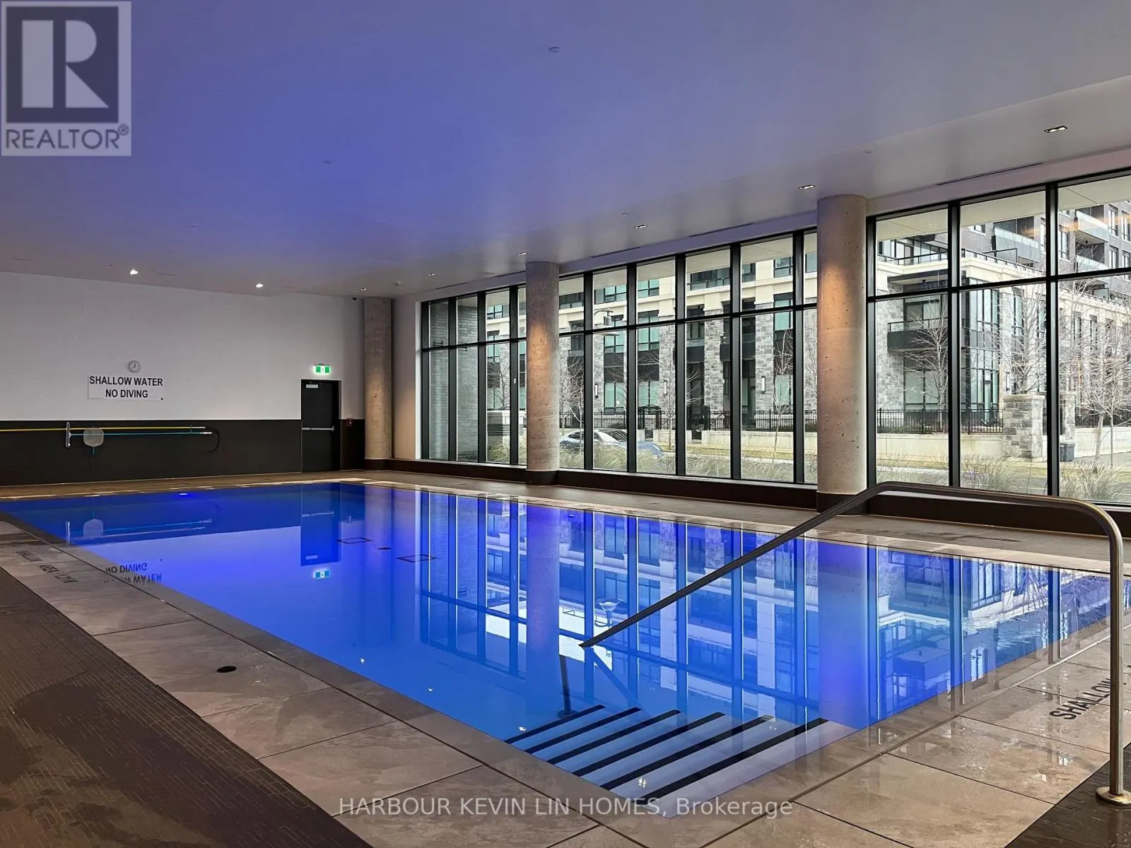 1611 - 8 WATER WALK DRIVE
