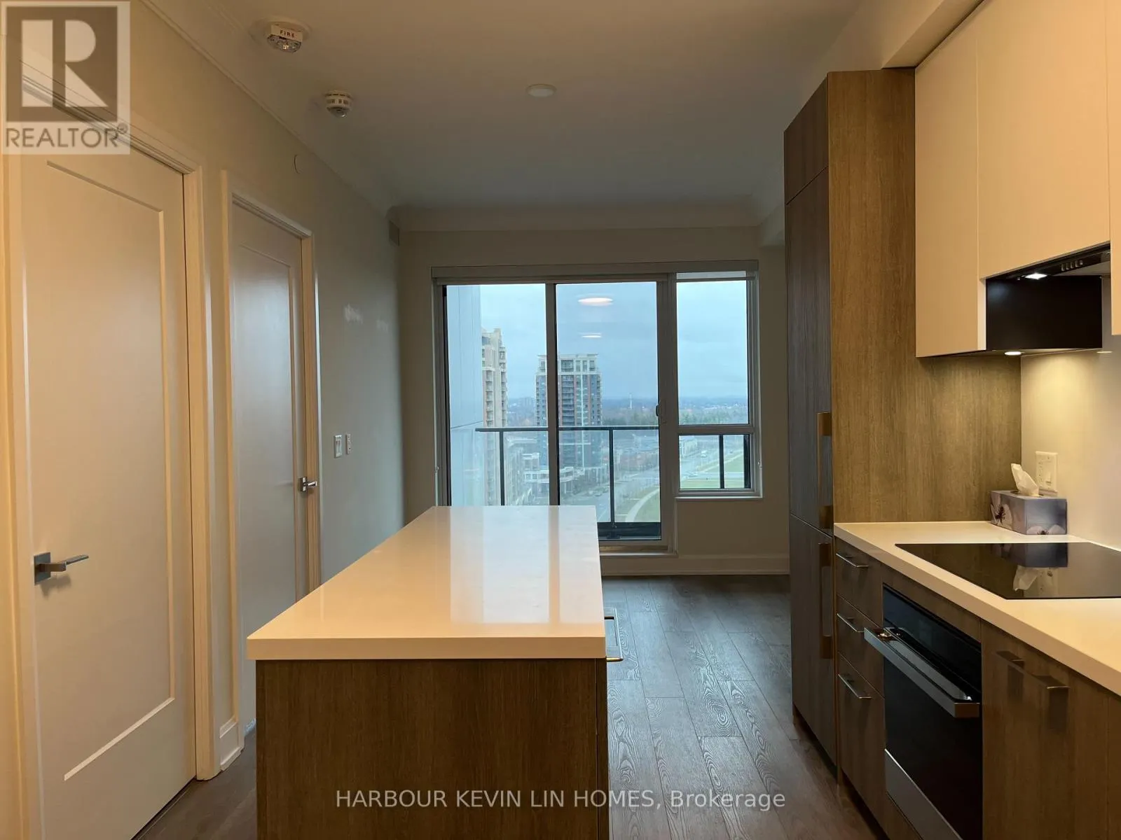 1611 - 8 WATER WALK DRIVE