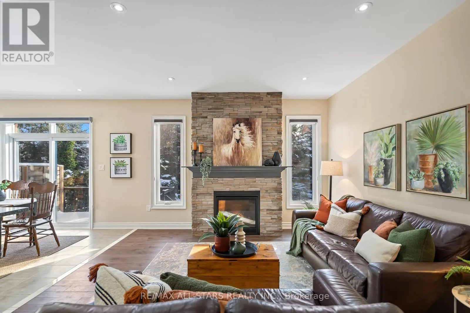 7 OS JAMES HUNT COURT
