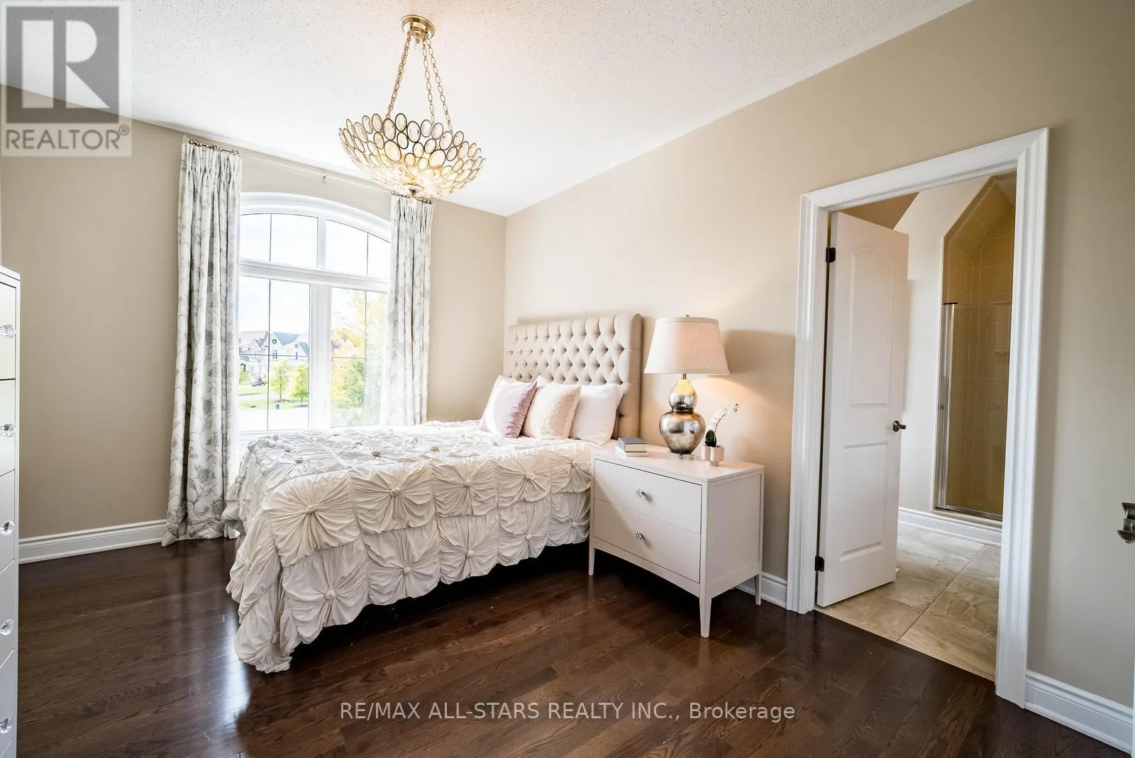 35 SOMER RUMM COURT