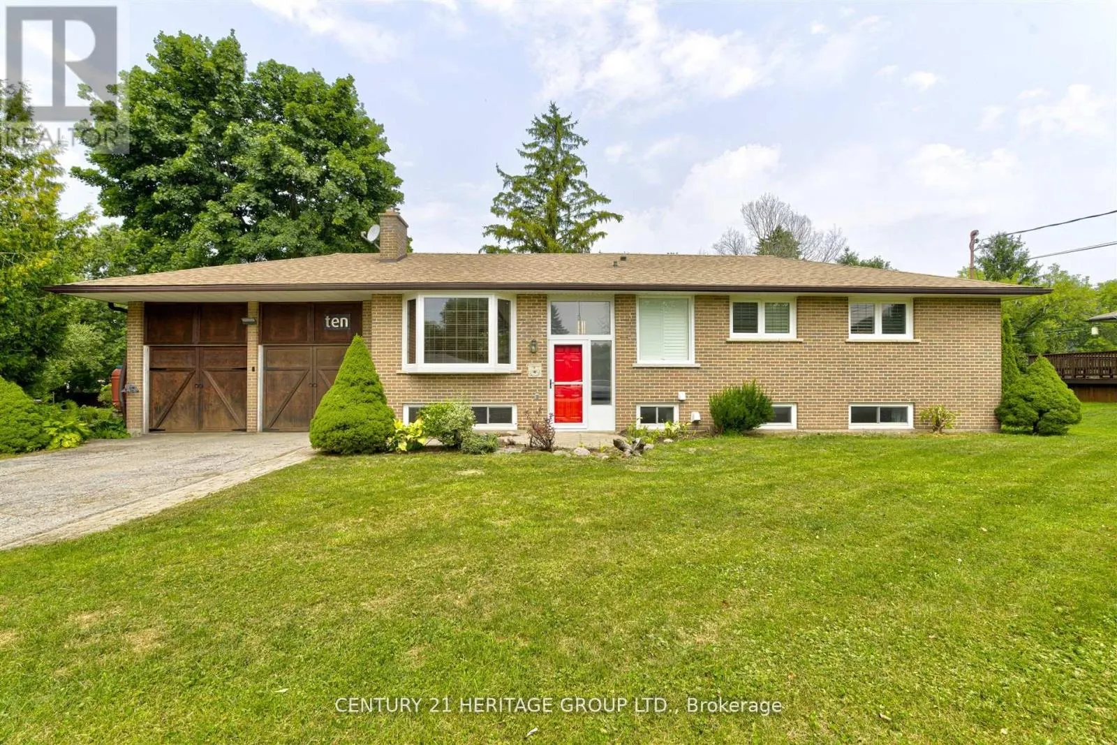 10 BACHLY CRESCENT