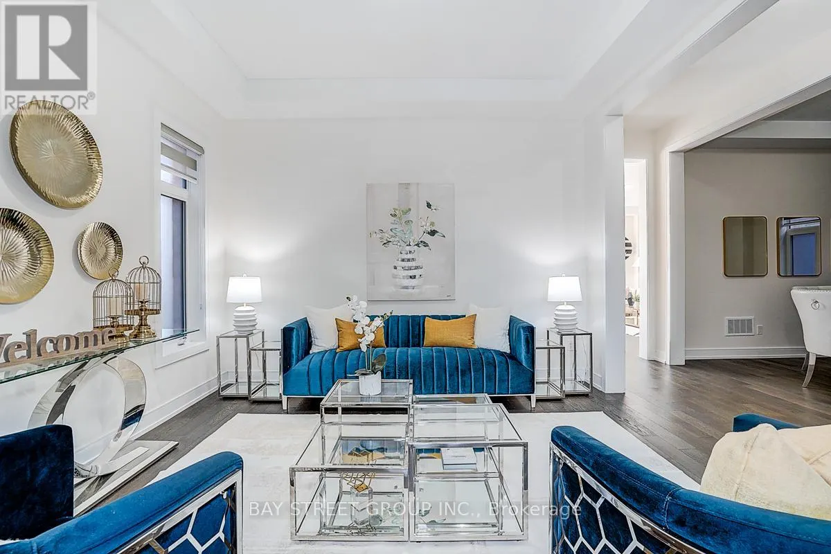 50 BOTELHO CIRCLE W