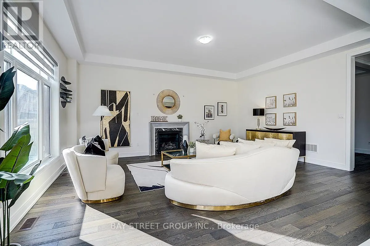 50 BOTELHO CIRCLE W