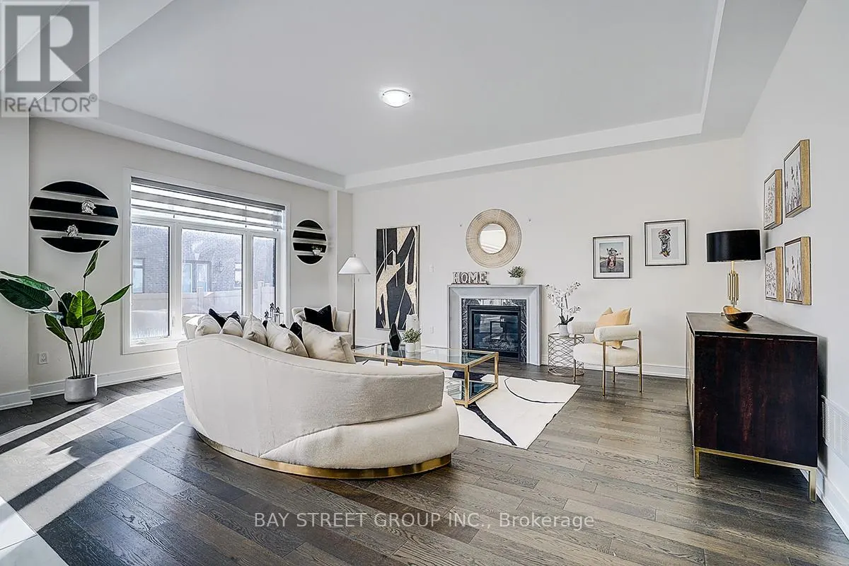 50 BOTELHO CIRCLE W