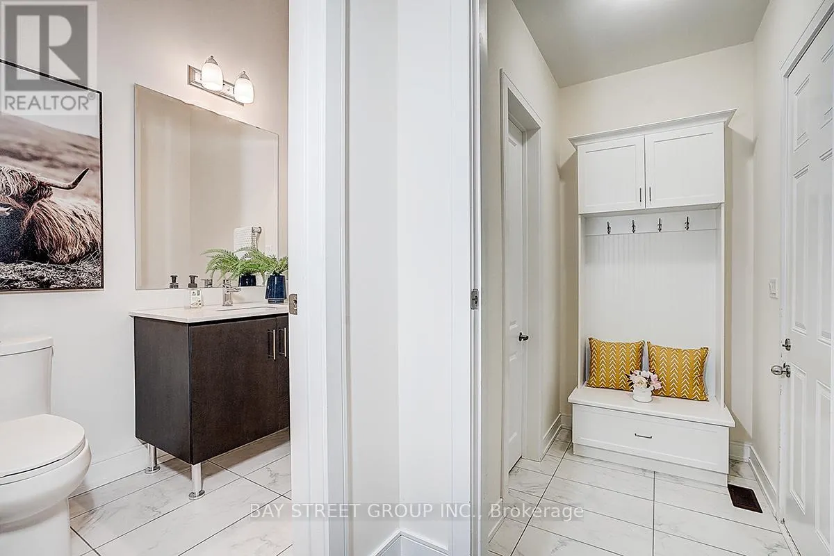 50 BOTELHO CIRCLE W