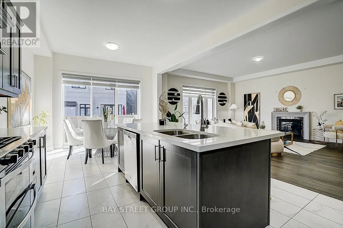 50 BOTELHO CIRCLE W