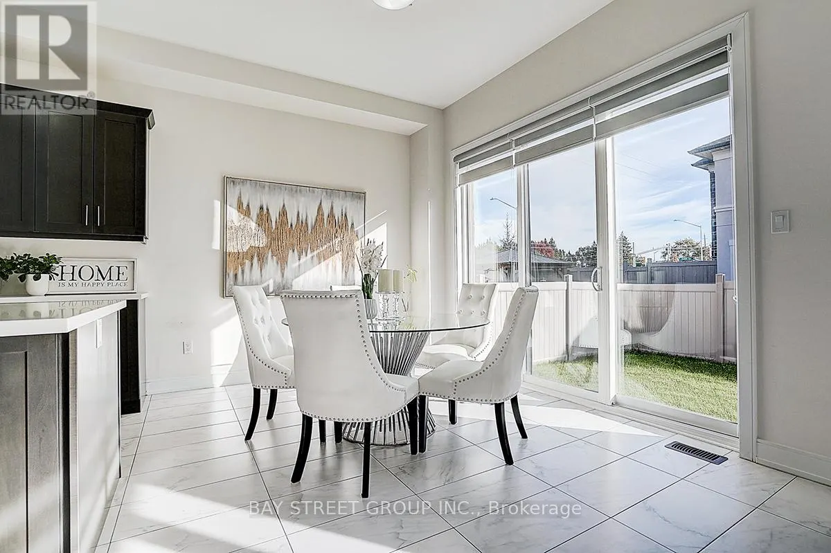 50 BOTELHO CIRCLE W