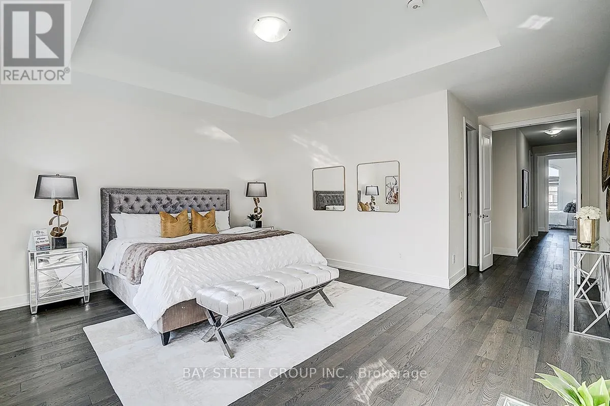 50 BOTELHO CIRCLE W