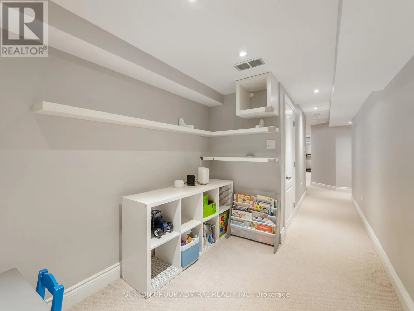 362 WILLIAM DUNN CRESCENT