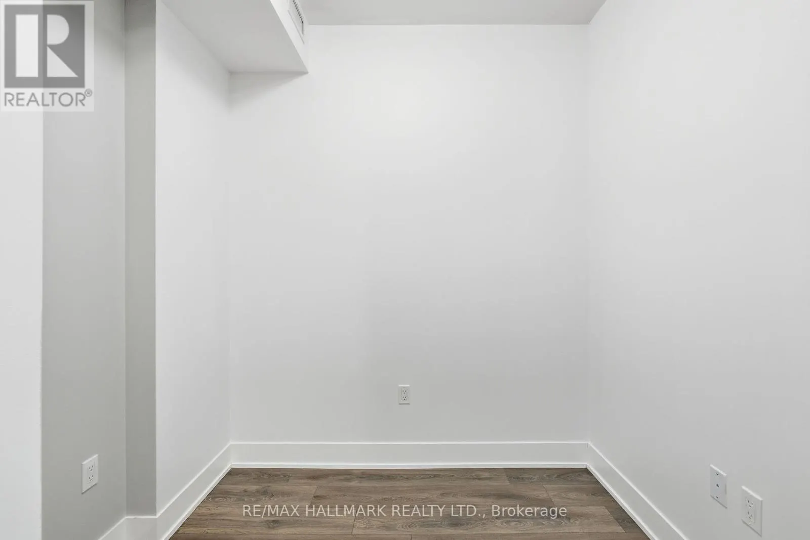 2406 - 2916 HIGHWAY 7 ROAD W
